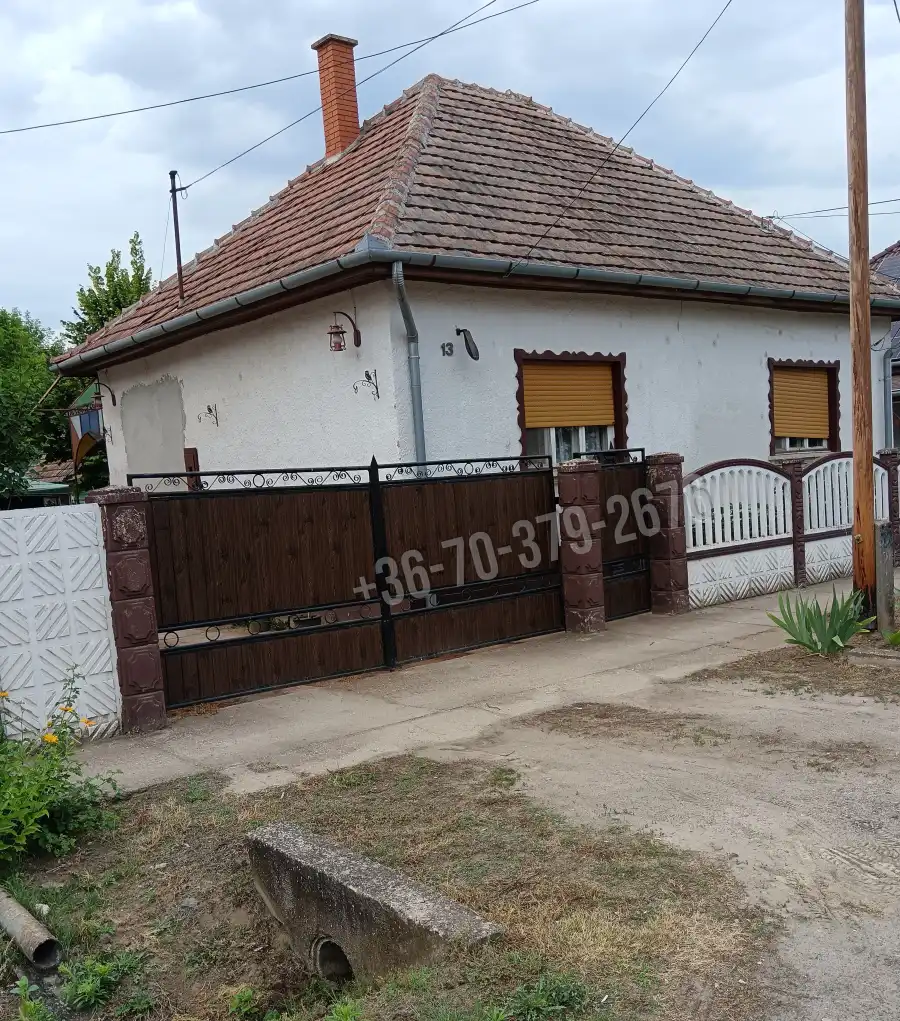 eladó családi ház, Tóalmás